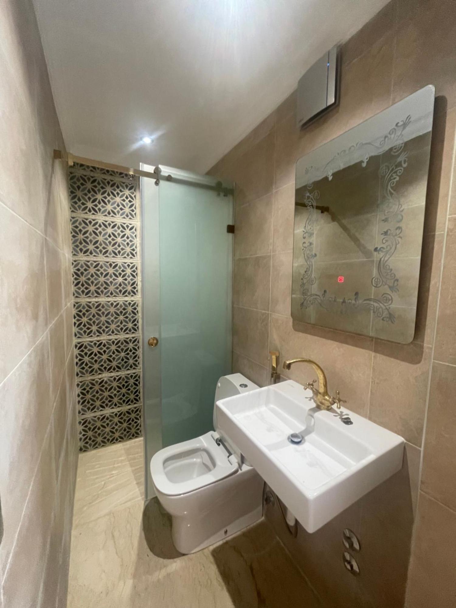 Anni Guesthouse Hostel Мартіль Екстер'єр фото